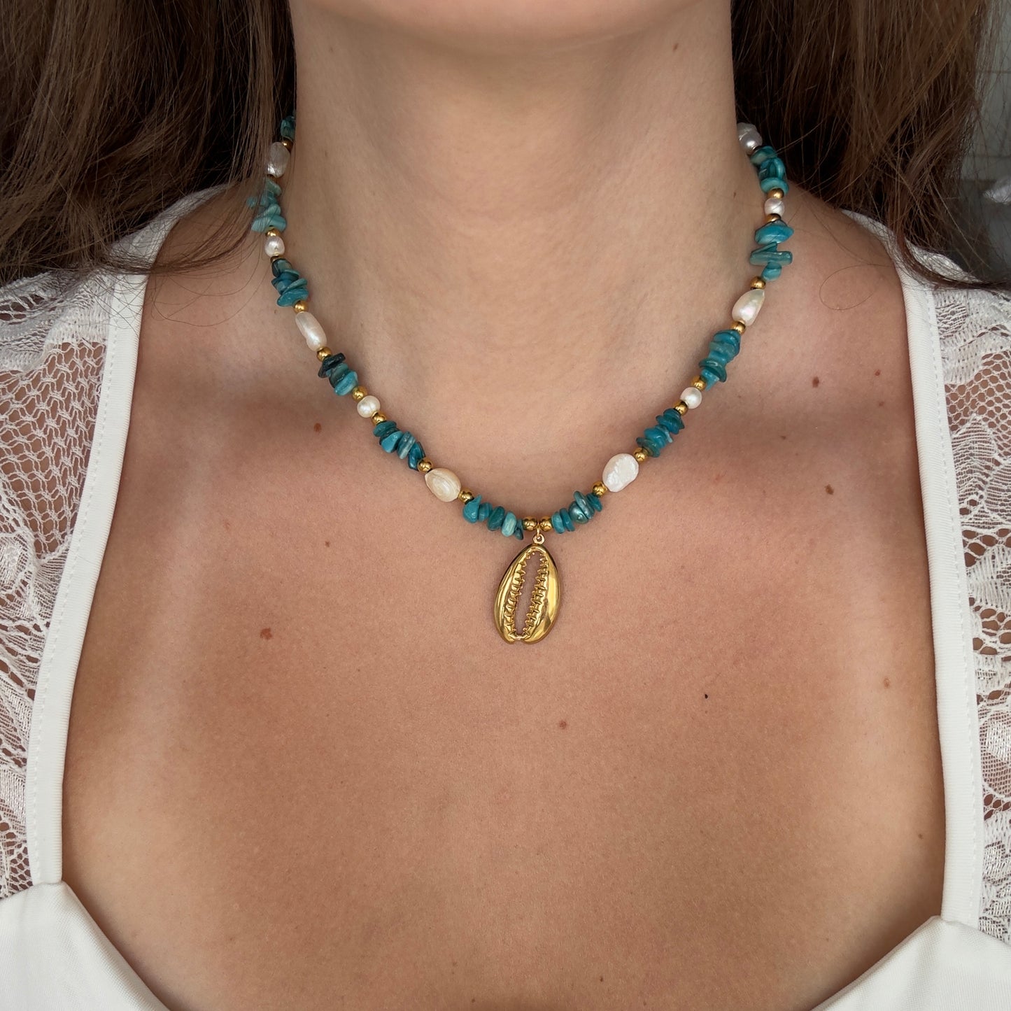 Tyrkys shell necklace