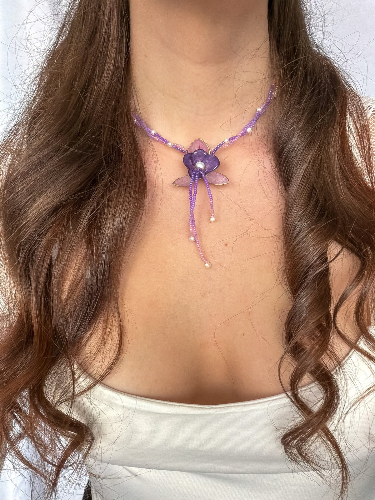Coralis fuchsia necklace