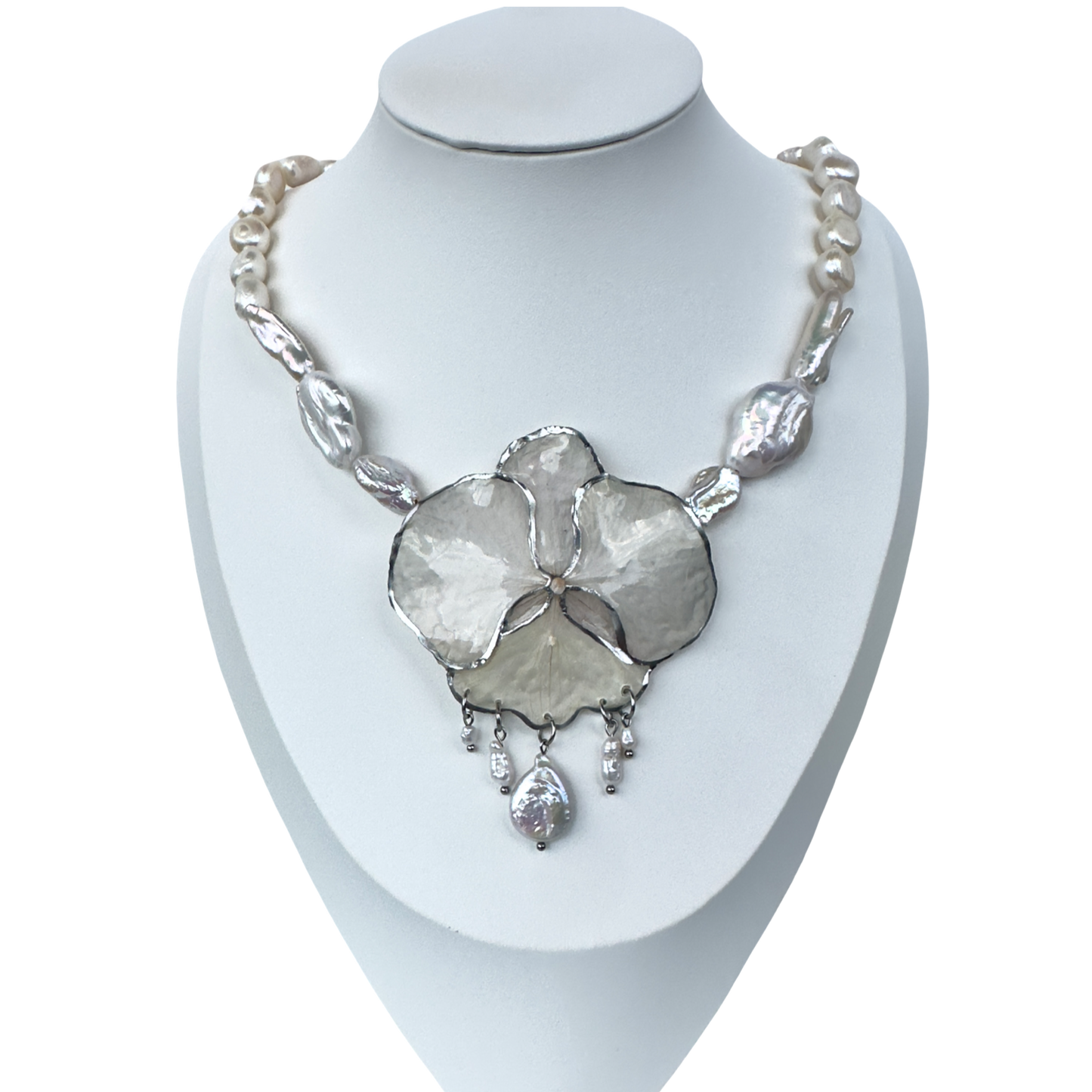 White Heaven pearl orchid necklace