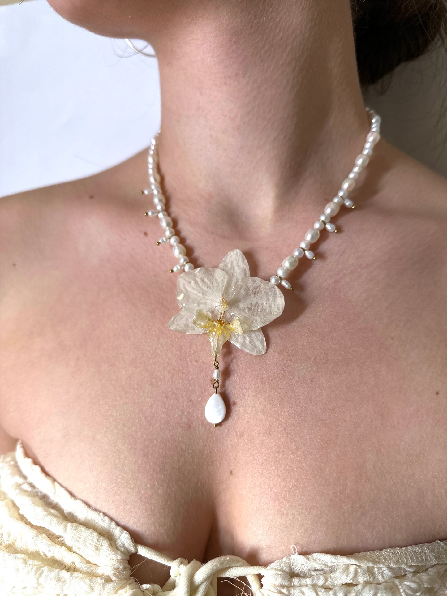 Dainty drops orchid necklace