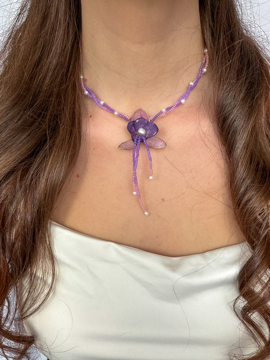 Coralis fuchsia necklace