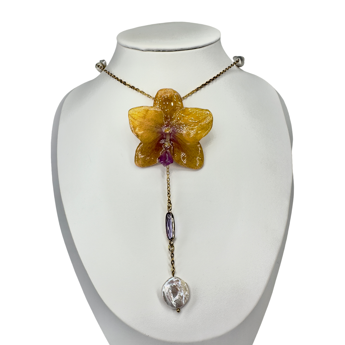 Sunny orchid necklace