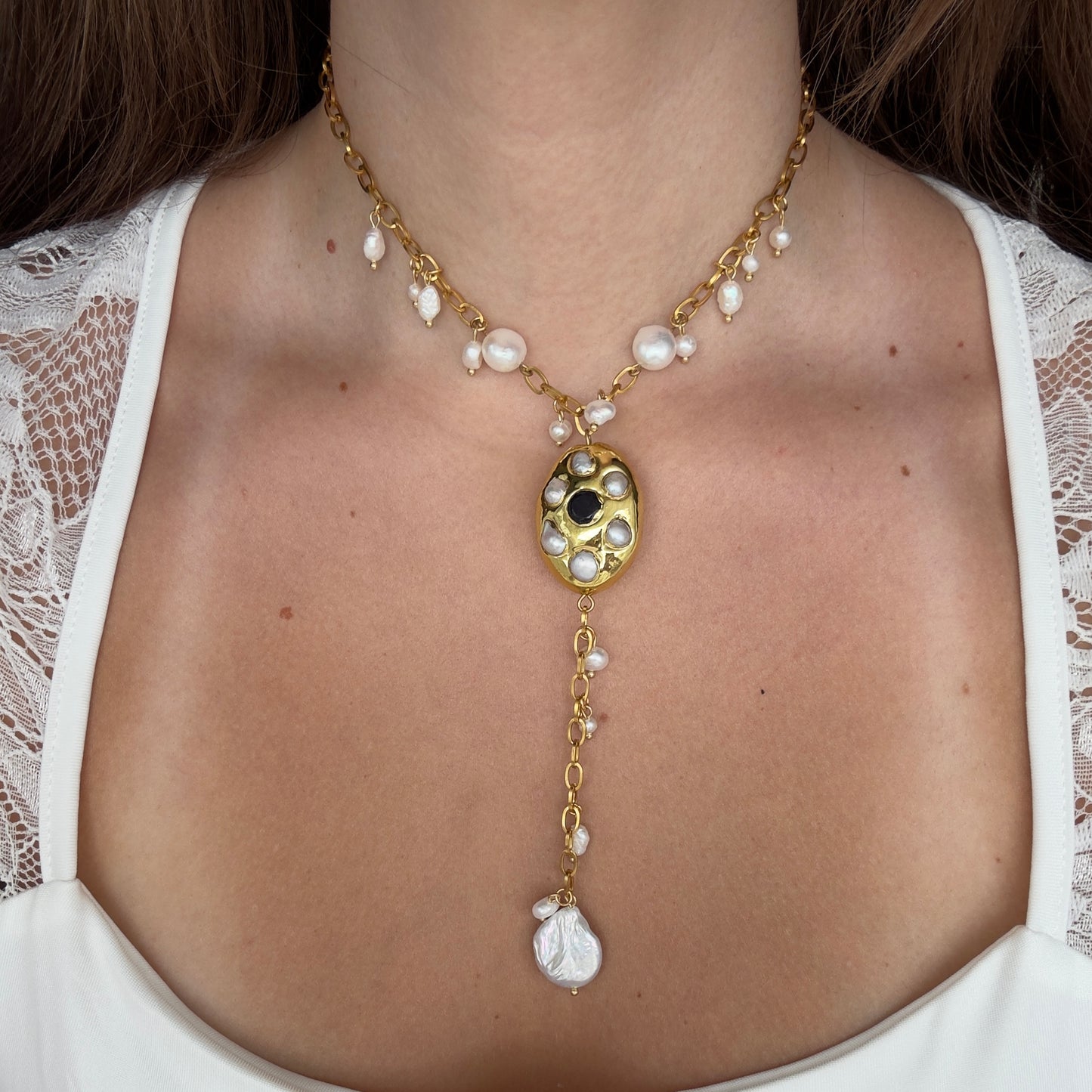 Eye of the kleopatra necklace