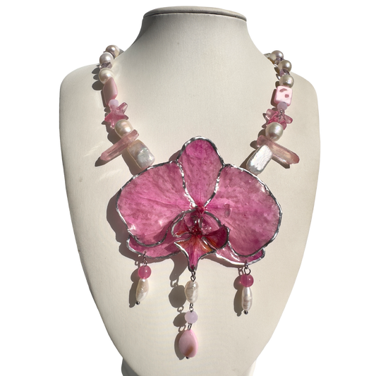 Barbie pink orchid pearly necklace