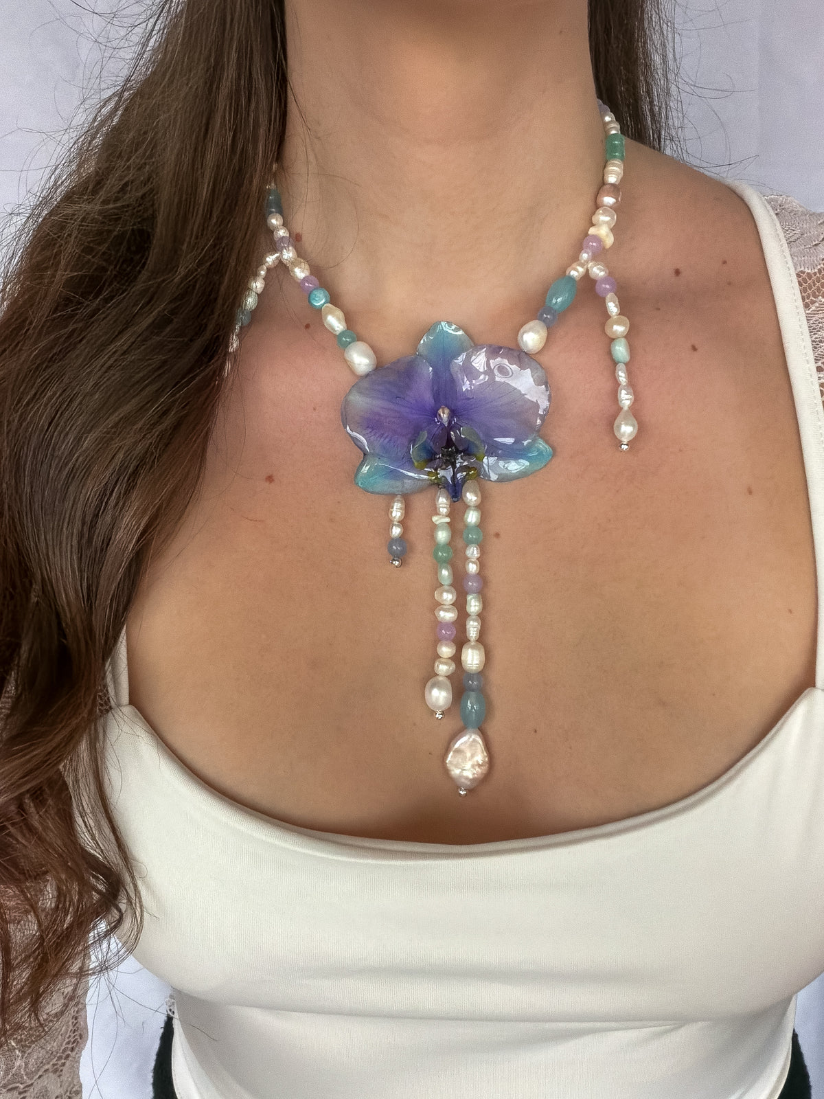 Ondelia orchid necklace