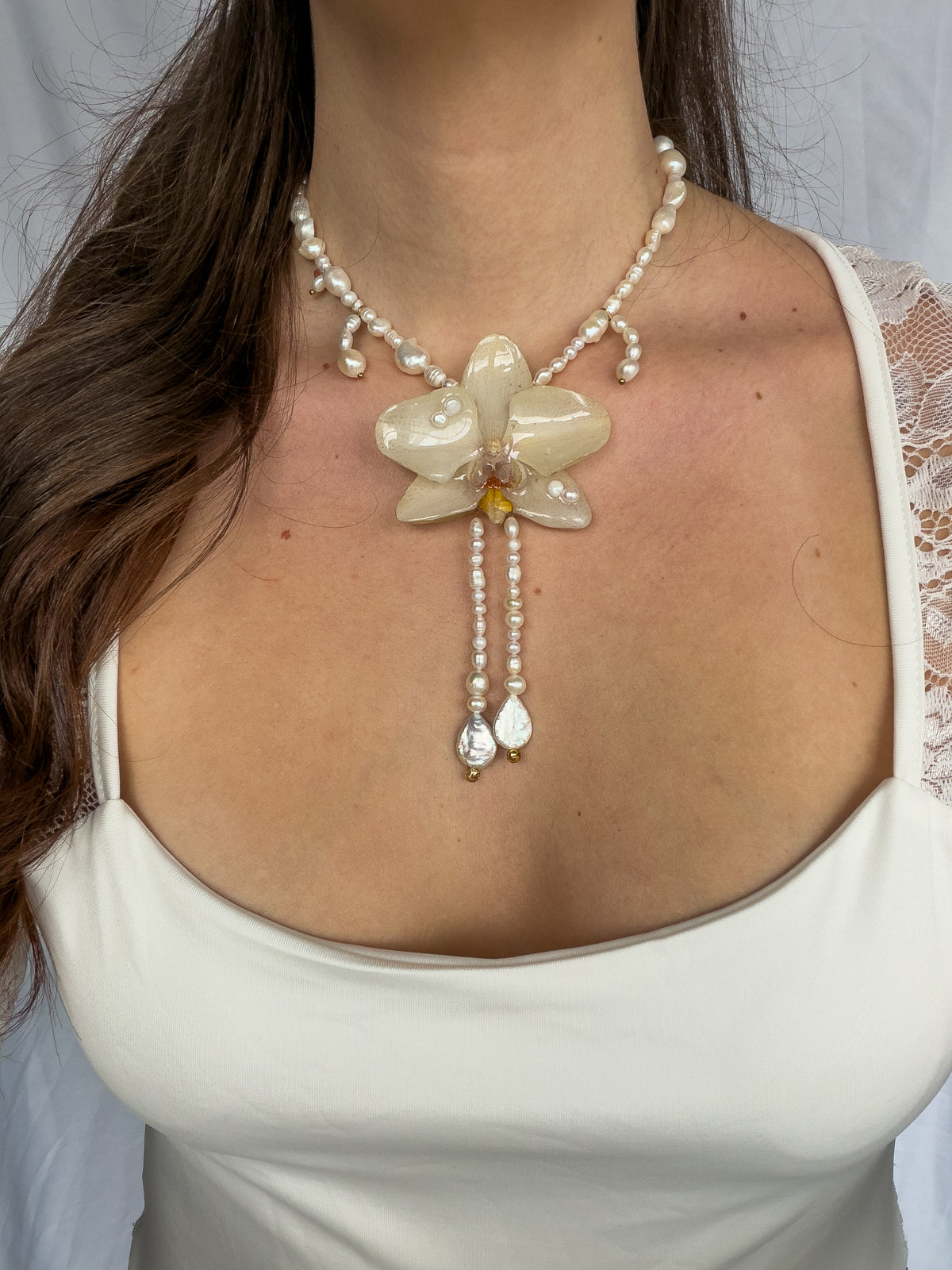 Luneth orchid necklace