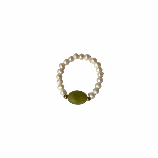 Green Jade pearl ring