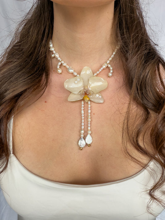Luneth orchid necklace