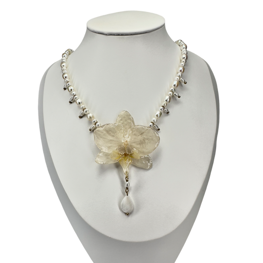 Dainty drops orchid necklace