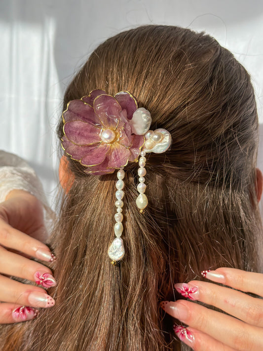 Eleanor peony hair clip