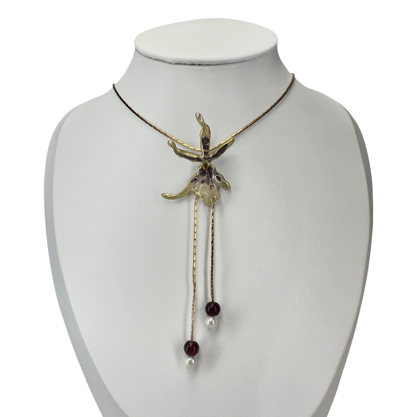 Vine dropsy orchid necklace