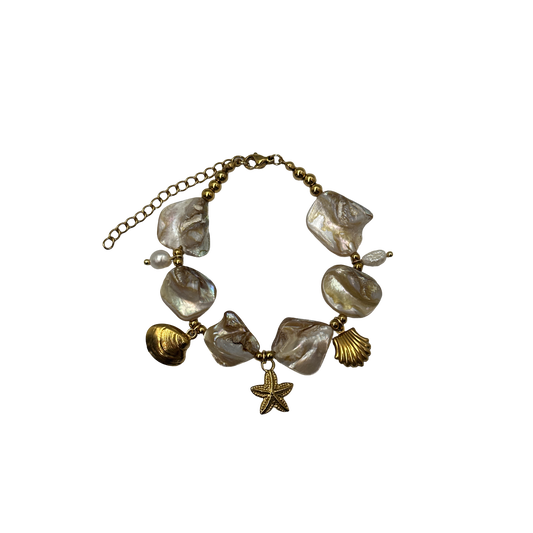 Chunky shells summer pendant bracelet
