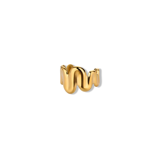 Wavy ring