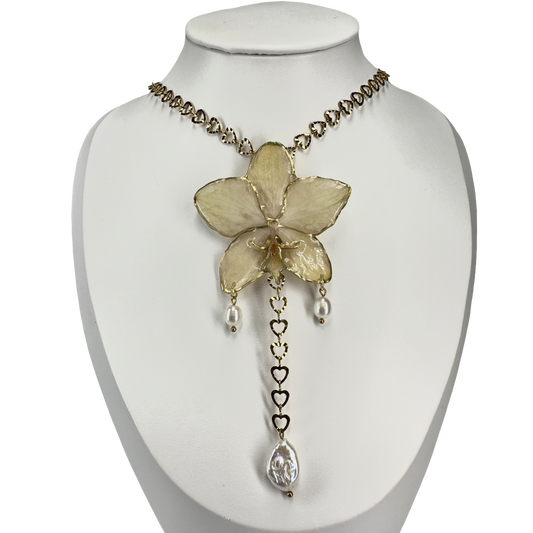 Lovely hearts orchid necklace