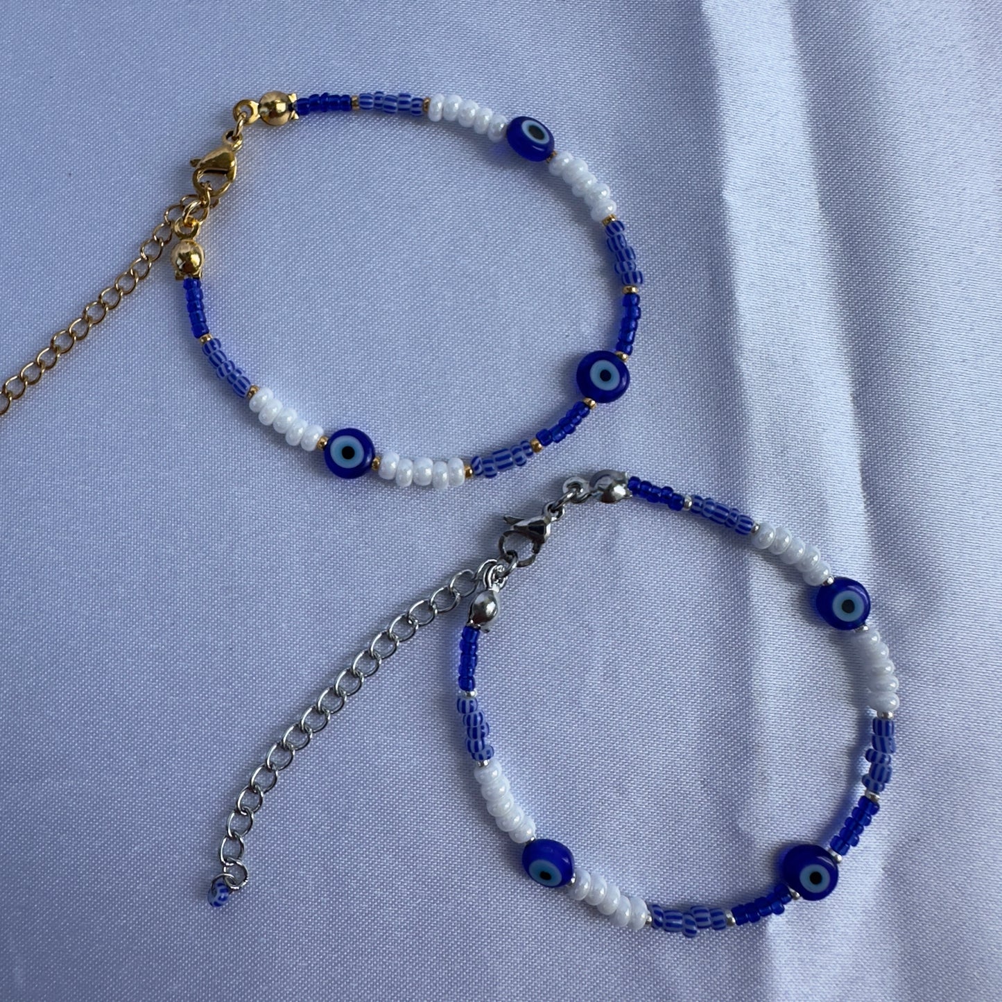 Evil eyes beads bracelet