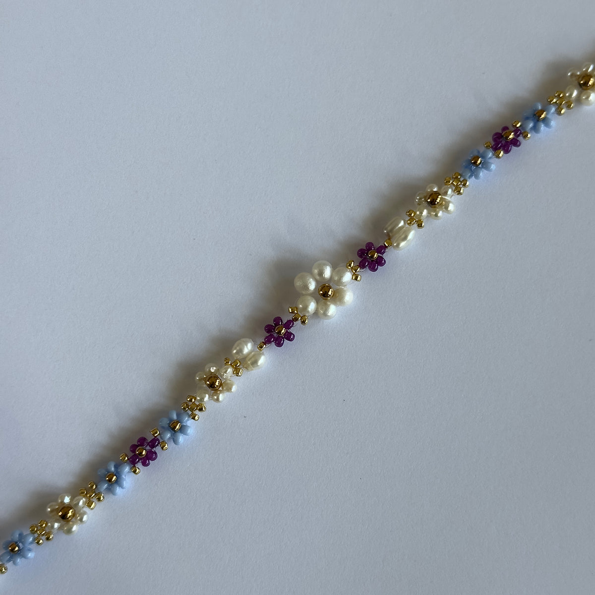 Lolla flower bracelet