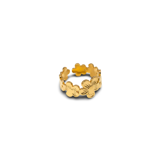 Flowery ring
