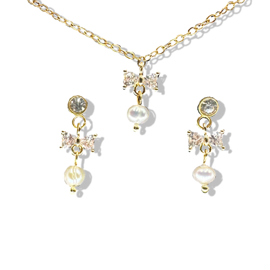 Minimalistic bow pearl sparkly set
